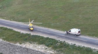 Erzurum'da fenalaşan şeker hastası için ambulans helikopter kara yoluna indi