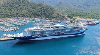 'Marella Discovery' kruvaziyeri Marmaris'e 1750 turistle geldi