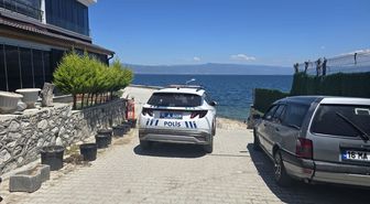 Serinlemeye girdiği denizde fenalaştı, hastanede öldü