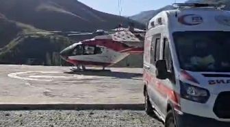 Van'da kalp krizi geçiren hasta helikopter ambulansla hastaneye sevk edildi