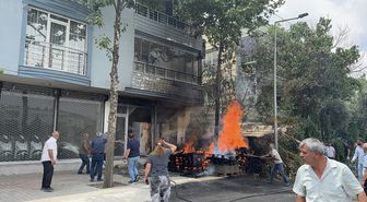 Adıyaman'da çıkan depo yangınında 6 kişi dumandan etkilendi