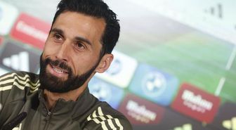 Alvaro Arbeloa yeni takımına imzayı atıyor