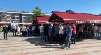 Ankara'da otomobil kamyona çarptı, kaza kamerada: 4 ölü