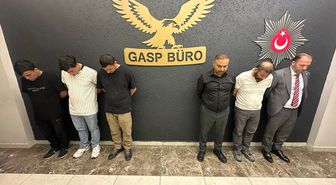 AVM'de denetim yaparken görüntülenen 6 şüpheli yakalandı