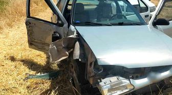 Diyarbakır'da traktörle otomobil çarpıştı: 3 yaralı