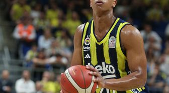 Fenerbahçe Beko'da Khem Birch ve Devon Hall ile yollar ayrıldı
