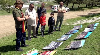 Karslı ressam 130 yıllık tarihi köşke, sergisiyle dikkati çekti