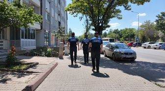 Kayseri'de zabıtalar marketlerde denetim yaptı