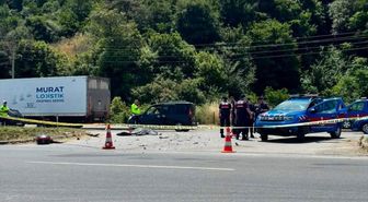 Samsun'da kamyonla çarpışan motosikletin sürücüsü öldü