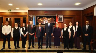 TBMM Başkanı Kurtulmuş, Türkiye'nin Bakü Büyükelçiliğini ziyaret etti