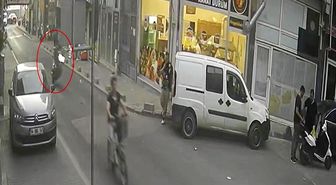 Tekirdağ'da ön teker şovu kazayla bitti, yaya ezilmekten son anda kurtuldu: Korkunç anlar kamerada