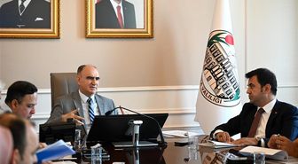 Vali Özkan: 'Güçlü aile, güçlü toplum ve güçlü devlet anlayışının temelini oluşturmaktadır'