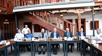 Vezirköprü'de tayin olan hakim ve savcılara veda programı düzenlendi