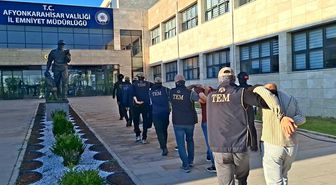 Afyonkarahisar polisinden şafak vakti DEAŞ operasyonu: 7 gözaltı