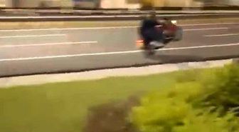Akrobatik hareketlerle motosiklet kullanan sürücü ve araç sahibine 48 bin 719 lira ceza