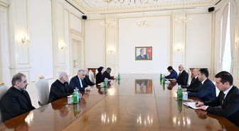 Azerbaycan Cumhurbaşkanı Aliyev, İran Meclis Başkanı Kalibaf'ı kabul etti