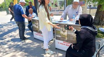Bayburt'ta 'Hareket Yaşını Öğren' kampanyasıyla vatandaşlara sağlık taraması