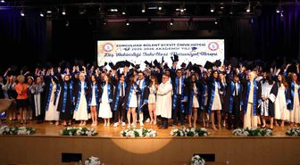 BEUN Diş Hekimliği Fakültesi 106 Genç Hekimi Meslek Hayatına Uğurladı