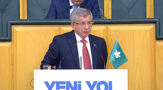 Davutoğlu'ndan NATO Zirvesi eleştirisi: 'Büyük şova hazırlanılıyor, Türkiye ağırlığını koymalı'