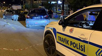 Denizli'de iki otomobilin çarpıştığı kazada sürücüler yaralandı