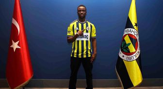 Fenerbahçe, genç yetenek Amara Diouf ile sözleşme imzaladı
