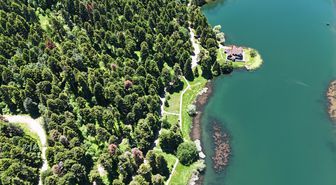 Gölcük Tabiat Parkı'nın eşsiz manzarası dronla görüntülendi
