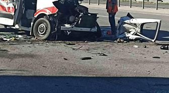 Kütahya'da trafik kazası: 1 ölü, 4 yaralı