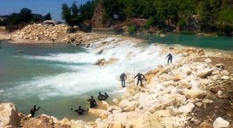 Manavgat'ta çayda kaybolan genç 13 gündür aranıyor