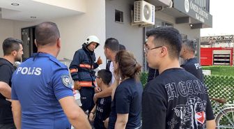 Mersin'de 10 katlı apartmanda yangın: 3 kişi dumandan etkilendi