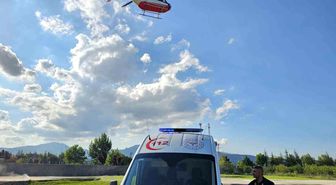 Prematüre ikizlerden biri helikopter ambulansla Niğde'ye nakledildi