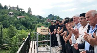 Rize'deki Zincirleme Kazada Hayatını Kaybeden Gamze Saklı Toprağa Verildi