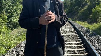 Kavak’ta kaybolan 70 yaşındaki M.V., jandarma ekiplerince tren raylarında bulundu
