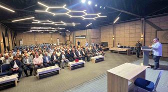 Tatvan'da toplumsal sorunlarla ilgili istişare toplantısı düzenledi