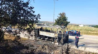 Bursa'da servis otobüsü alevlere teslim oldu