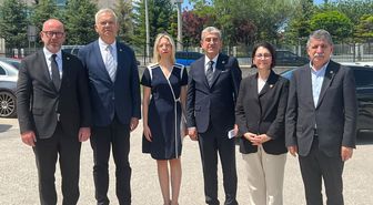 CHP, Sosyal Medya Düzenlemesi Kanunu'nu Anayasa Mahkemesi'ne Taşıdı