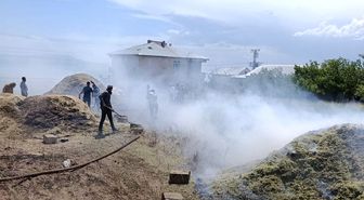 Erciş'te 20 ton saman yandı