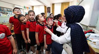 Minik Hamza'nın ilk mektubu İl Müdürü Öztürk'ü duygulandırdı