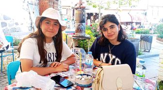 Öğrenciler okudukları romanlardaki mekânları Ankara'da gezip gördü
