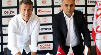 Antalyaspor'un yeni teknik direktörü Bülent Korkmaz oldu