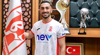 Balıkesirspor, Ferit Özler'i renklerine bağladı