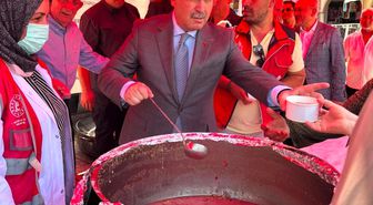 Denizli'de Muharrem ayının bereketi aşure ikramıyla paylaşıldı