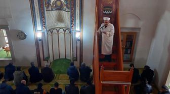 Diyanetten gençlere ve ailelere çağrı; 'Evliliği kolaylaştırın'