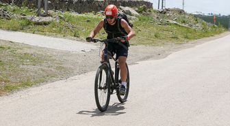 Erzurum'daki PalanExtreme'de 6 ülkeden sporcular, Karayazı'da pedal çevirdi