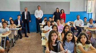 Gelibolu'da 5 bin 206 öğrenci karne heyecanı yaşadı