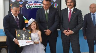 Karadeniz'deki 7 ilde yaklaşık 438 bin öğrenci karne aldı