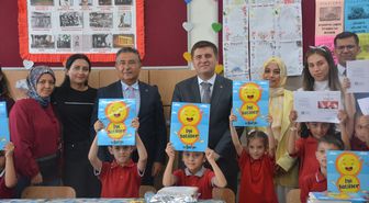 Kayseri ve çevre illerde öğrenciler karne sevinci yaşadı