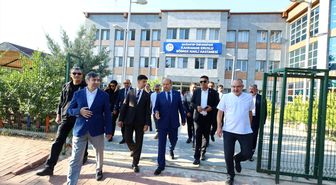 KKTC 5. Cumhurbaşkanı Tatar, GAÜN hastanelerini ziyaret etti
