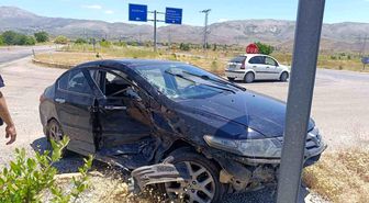 Malatya'da iki araç çarpıştı: 2 yaralı