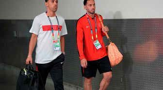 Milli futbolcuların moral bozukluğu suratlarına yansıdı