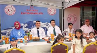 Patnos Kaymakamı Dertlioğlu çocukları evinde ağırladı
